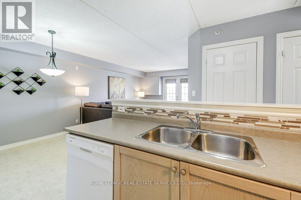 210 - 2065 Appleby Line, Burlington, Ontario  L7L 7H2 - Photo 32 - W12938968