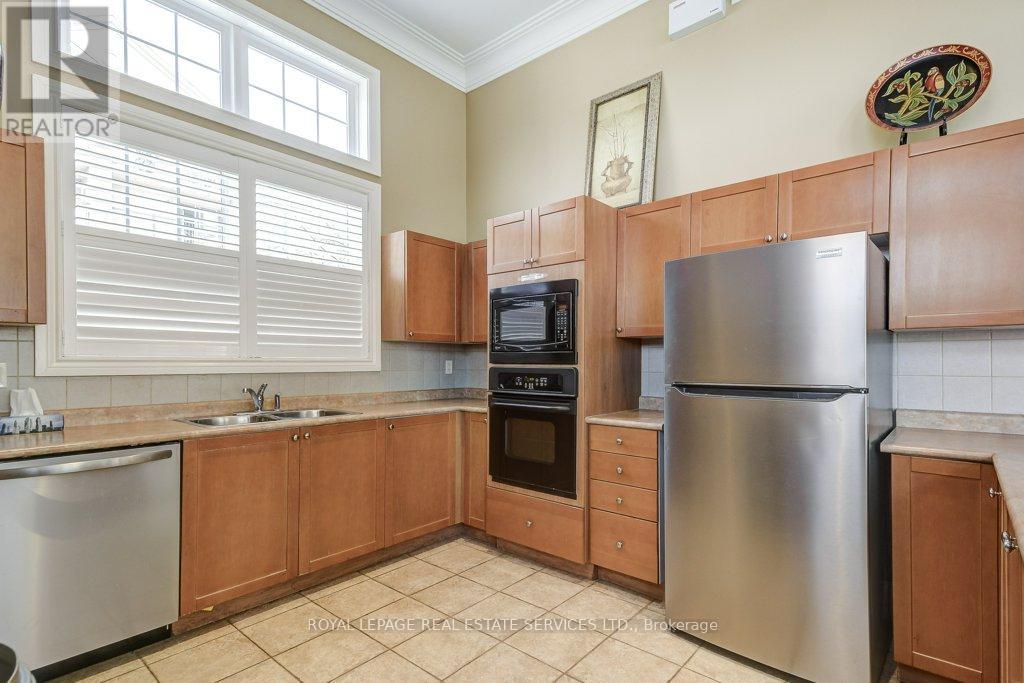 210 - 2065 Appleby Line, Burlington, Ontario  L7L 7H2 - Photo 42 - W12938968