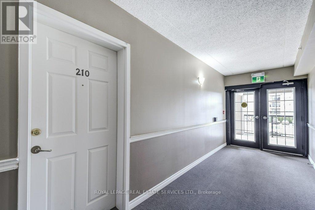 210 - 2065 Appleby Line, Burlington, Ontario  L7L 7H2 - Photo 9 - W12938968