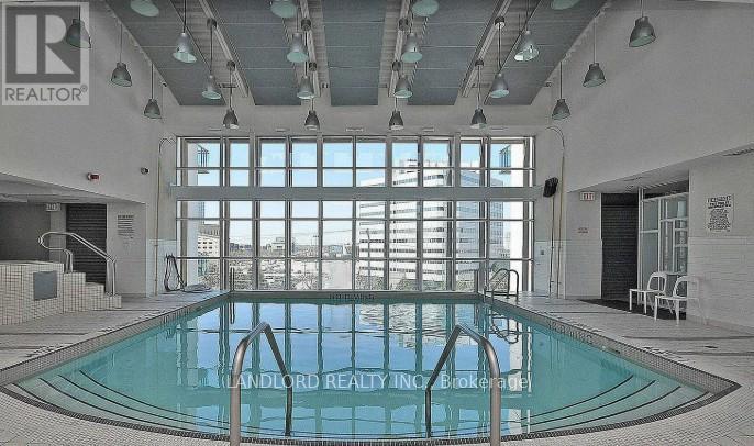 2009 - 220 Burhamthorpe Road W, Mississauga, Ontario  L5B 4N4 - Photo 34 - W12939018