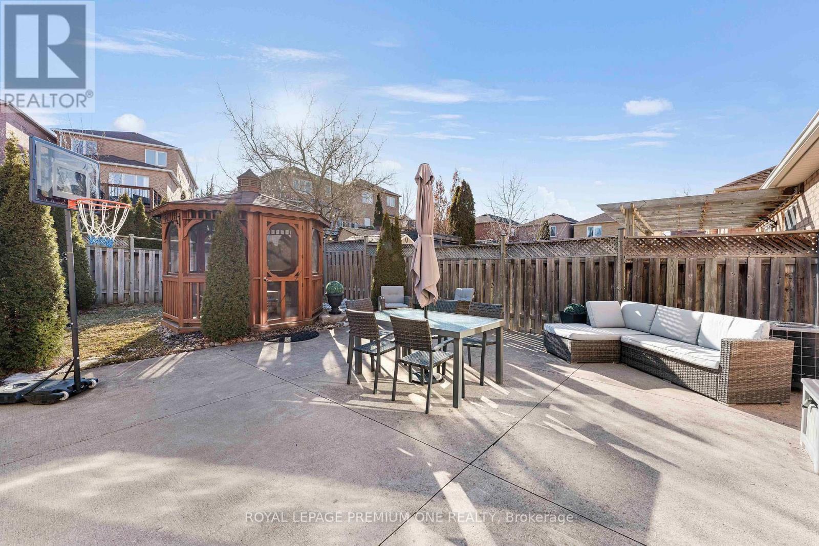 99 Senator Way, Caledon, Ontario  L7S 2S6 - Photo 41 - W12939028