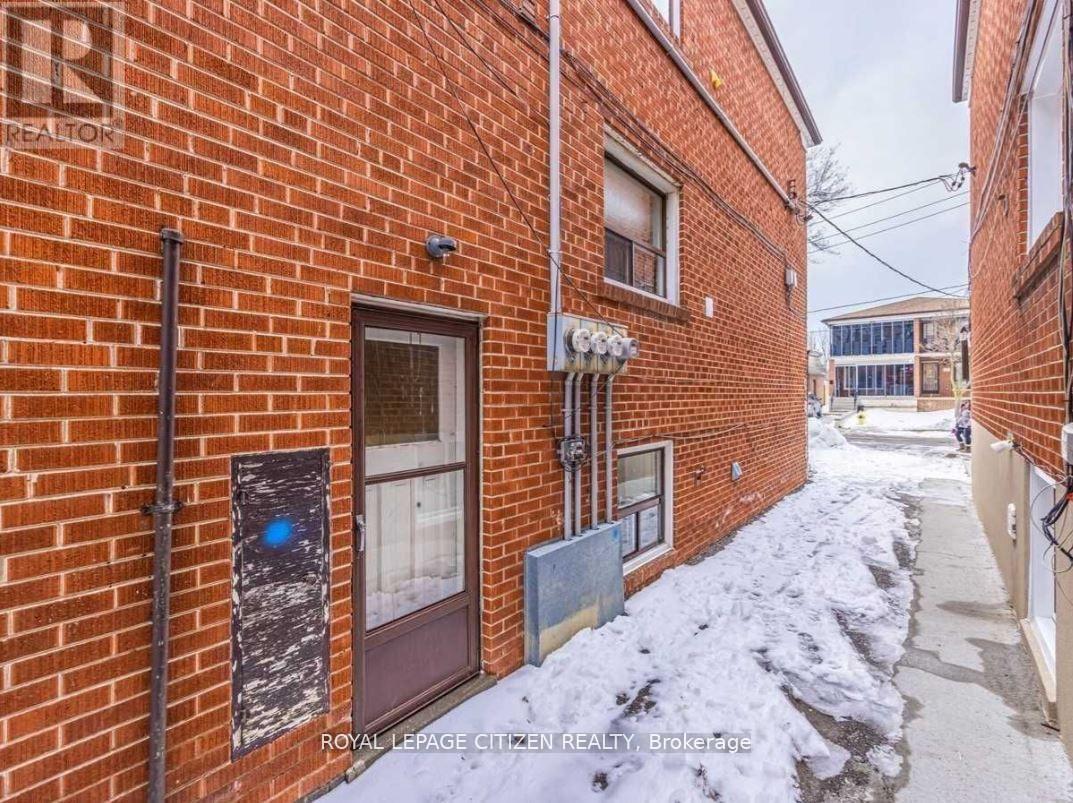 2 - 17 Bayliss Avenue, Toronto, Ontario  M6N 4P2 - Photo 16 - W12939034