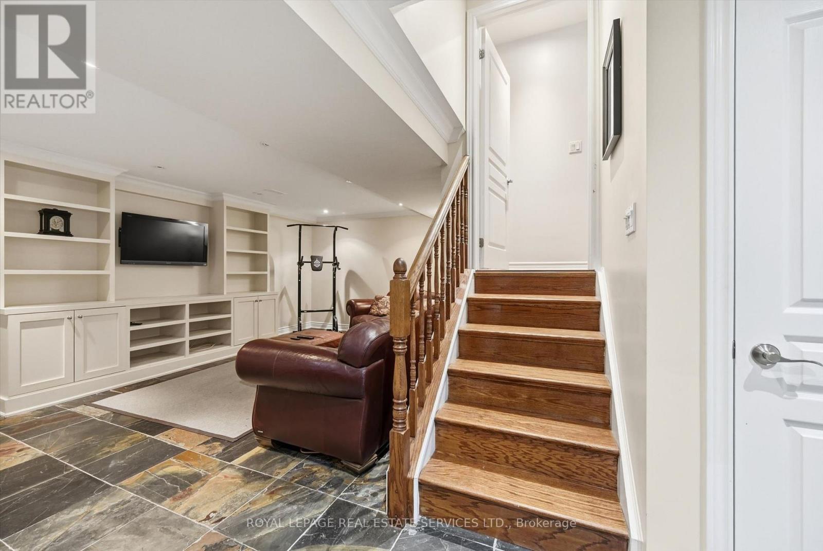 2170 Brookhaven Crescent, Oakville, Ontario  L6M 5B8 - Photo 36 - W12939036