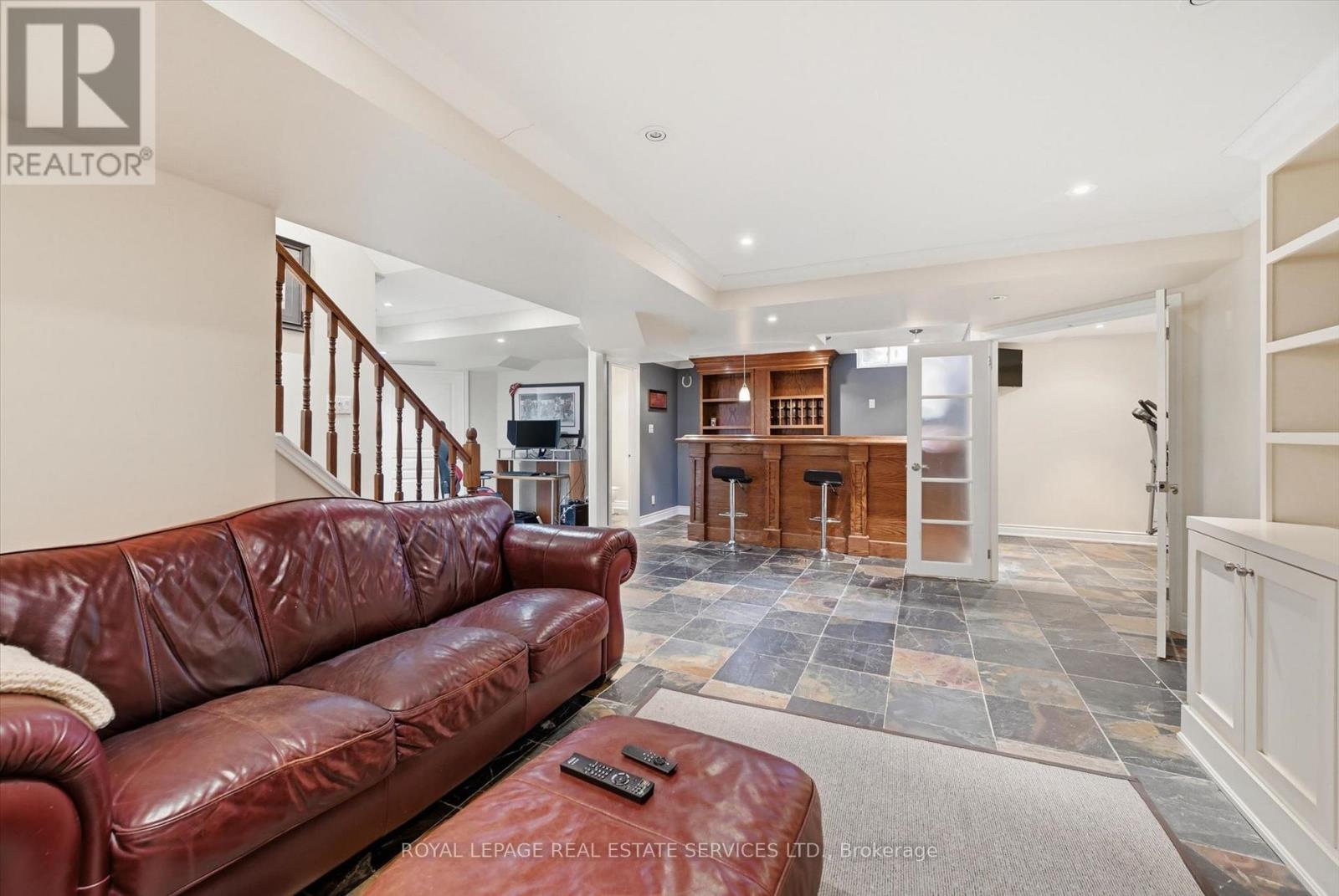 2170 Brookhaven Crescent, Oakville, Ontario  L6M 5B8 - Photo 38 - W12939036