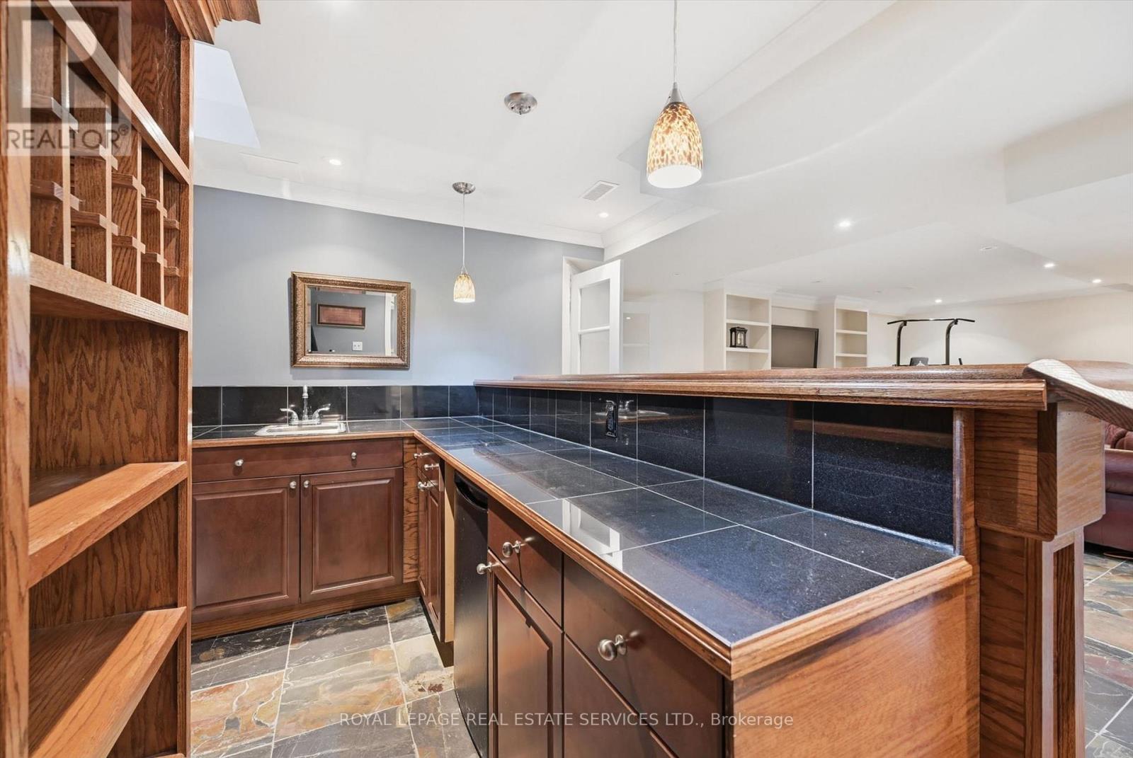 2170 Brookhaven Crescent, Oakville, Ontario  L6M 5B8 - Photo 43 - W12939036