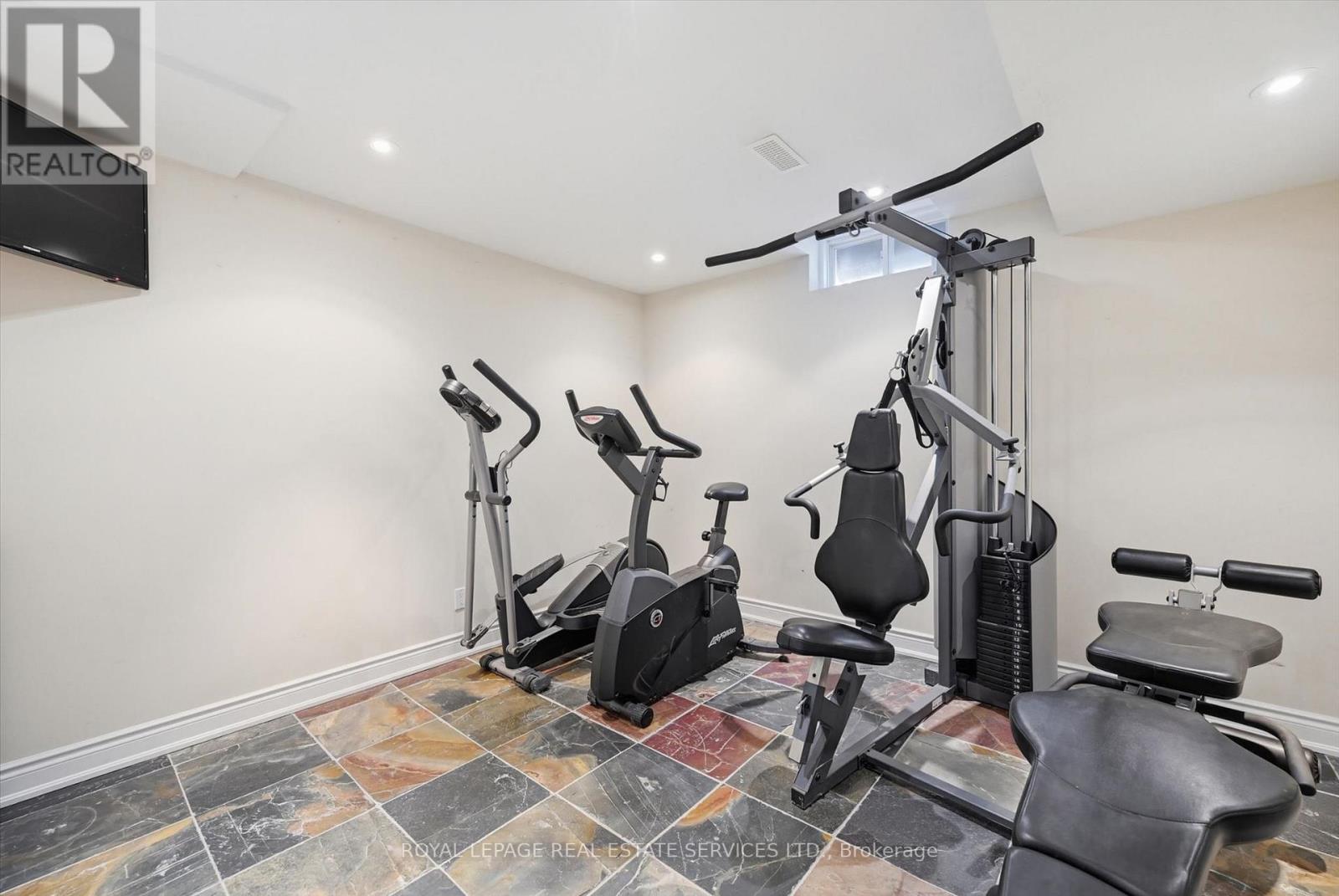 2170 Brookhaven Crescent, Oakville, Ontario  L6M 5B8 - Photo 45 - W12939036