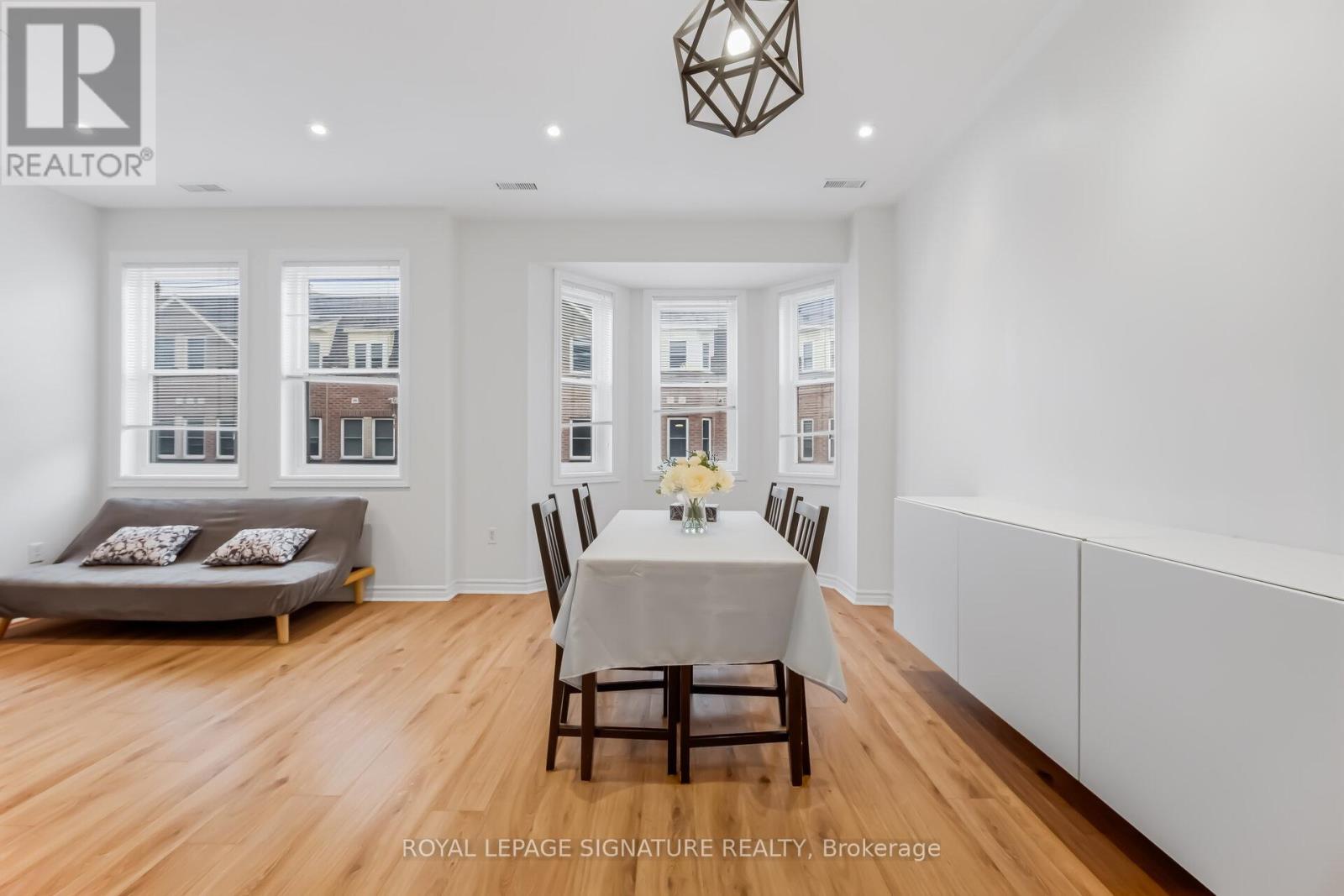 153 - 760 Lawrence Avenue W, Toronto, Ontario  M6A 3E7 - Photo 11 - W12939056