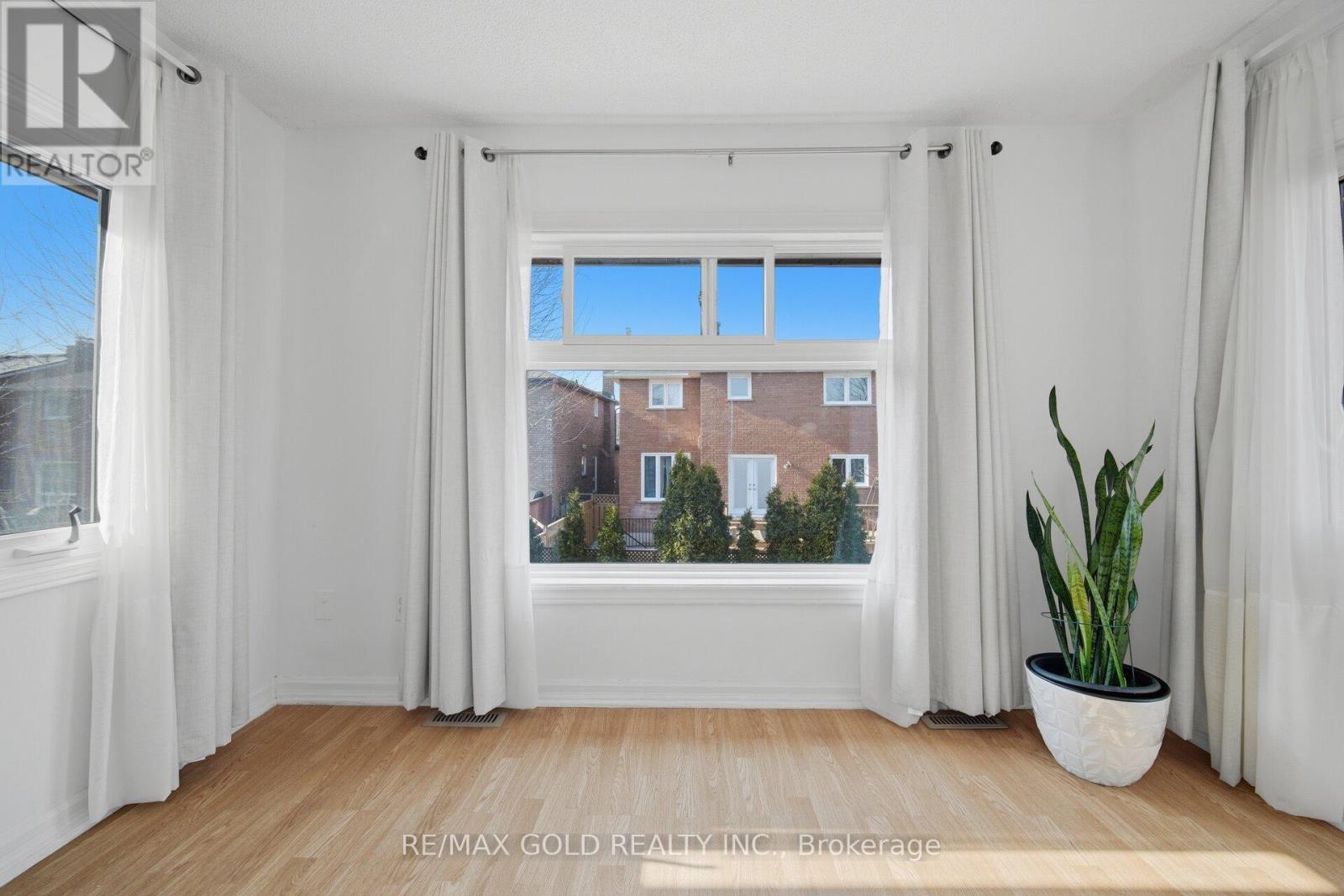 66 Cheviot Crescent, Brampton, Ontario  L6Z 4G7 - Photo 33 - W12939062