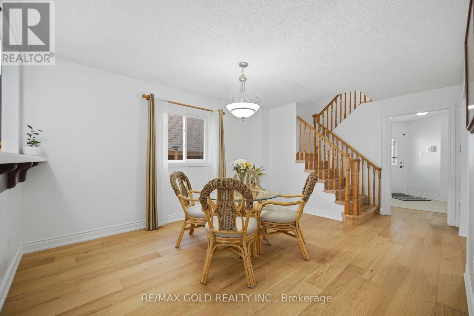 66 Cheviot Crescent, Brampton, Ontario  L6Z 4G7 - Photo 7 - W12939062