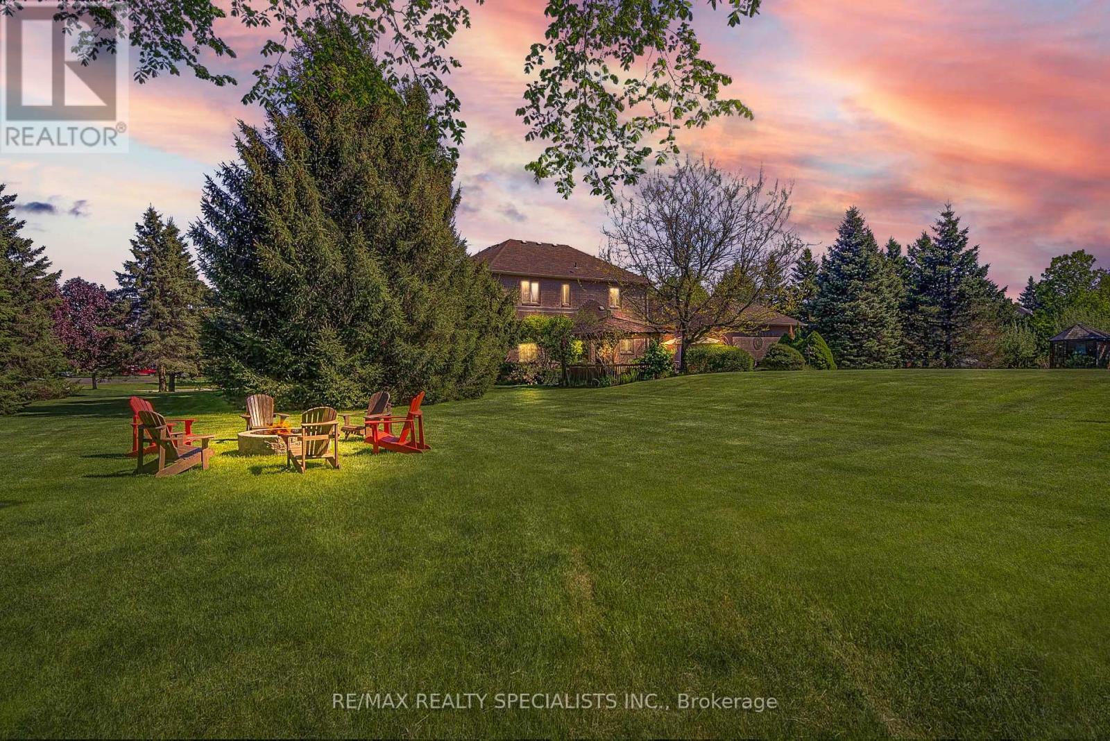 11 Bridlewood Boulevard, Halton Hills, Ontario  L0P 1H0 - Photo 50 - W12939078