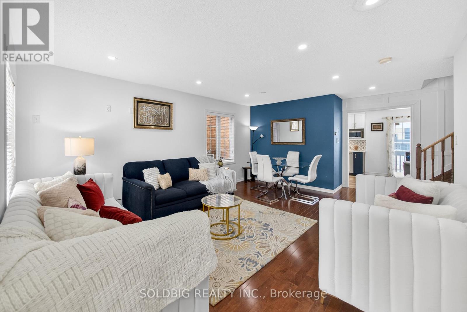 424 Chandler Crescent, Milton (Sc Scott), Ontario  L9T 0S9 - Photo 3 - W12939132