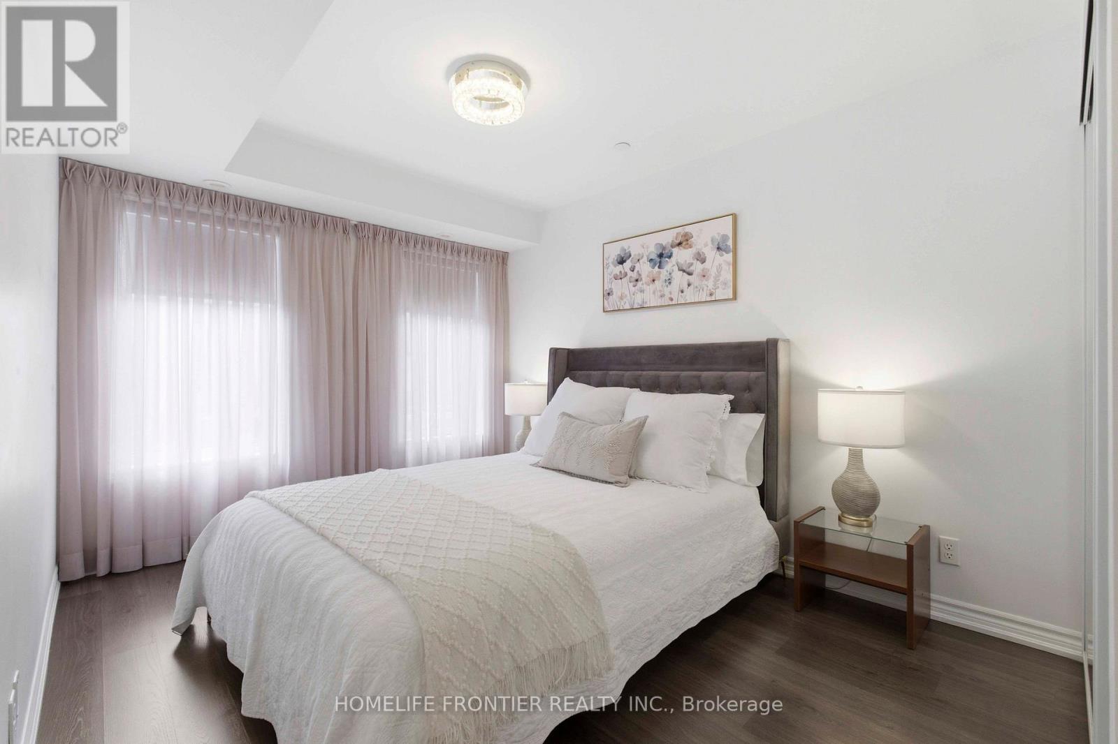 29 - 145 Long Branch Avenue, Toronto (Long Branch), Ontario  M8W 0A9 - Photo 23 - W12939178