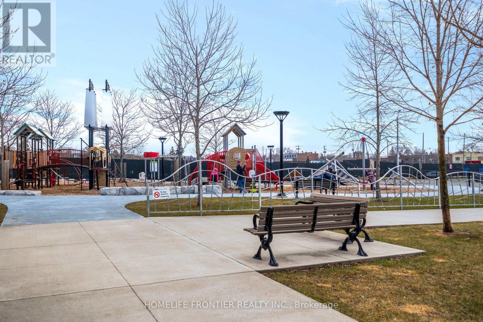 29 - 145 Long Branch Avenue, Toronto (Long Branch), Ontario  M8W 0A9 - Photo 36 - W12939178