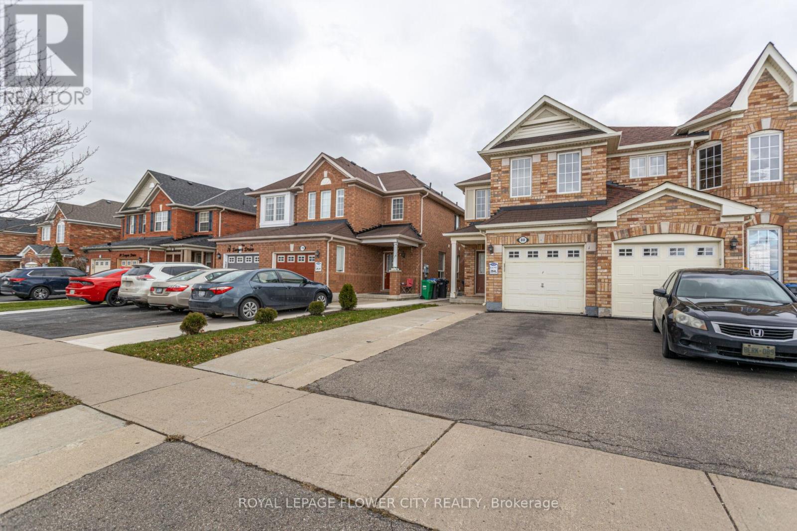 80 Dwyer Drive, Brampton (Gore Industrial North), Ontario  L6S 0B1 - Photo 2 - W12939184