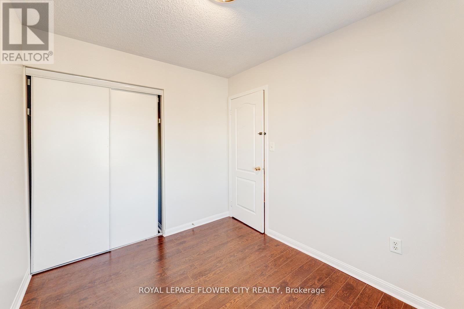 80 Dwyer Drive, Brampton (Gore Industrial North), Ontario  L6S 0B1 - Photo 29 - W12939184