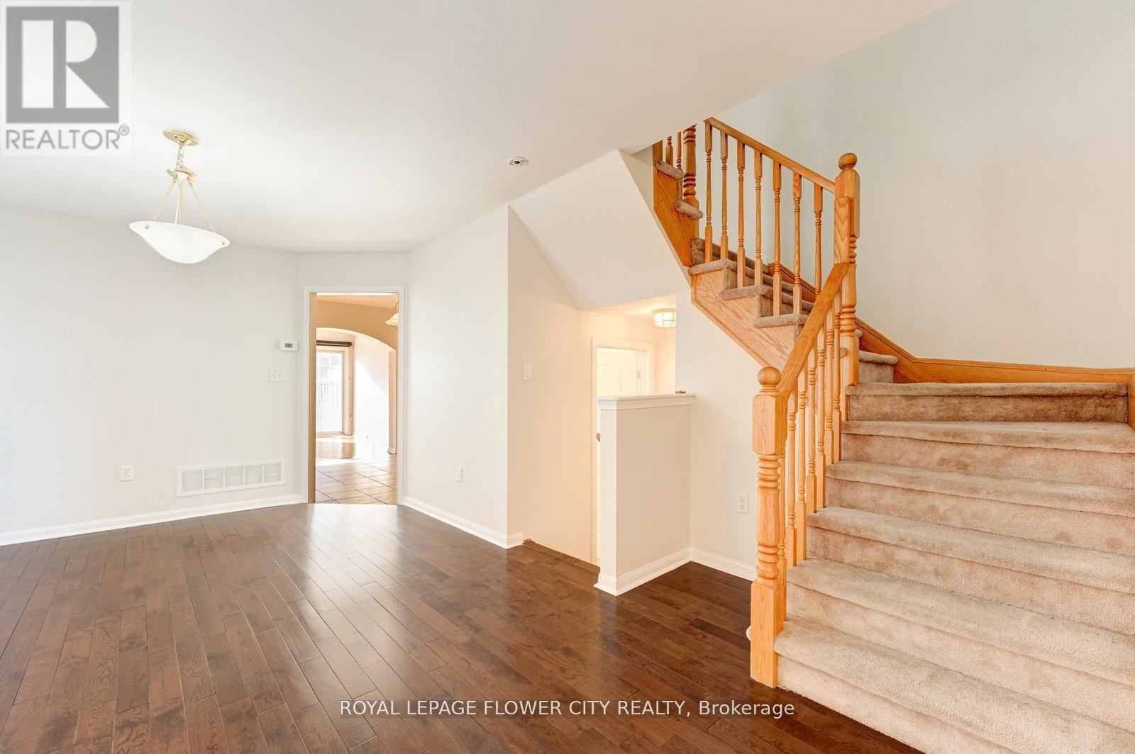 80 Dwyer Drive, Brampton (Gore Industrial North), Ontario  L6S 0B1 - Photo 9 - W12939184