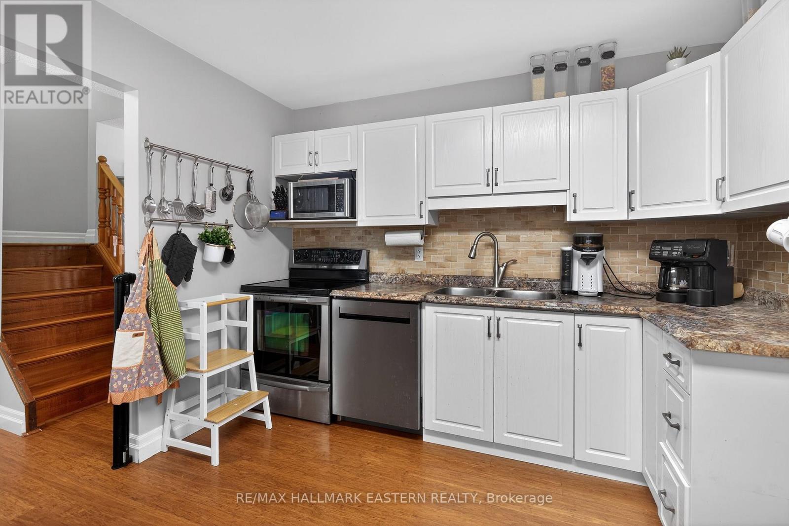 488 Crystal Drive, Peterborough, Ontario  K9J 8G8 - Photo 34 - X12909330