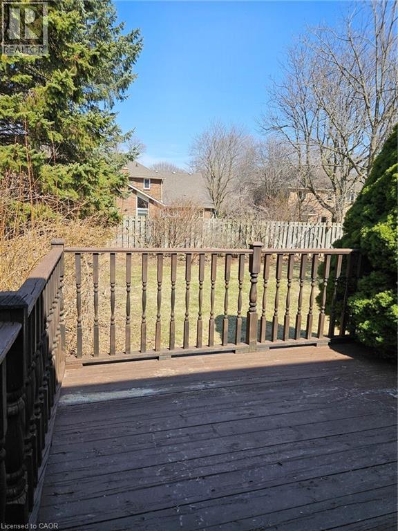 594 Hunters Place, Waterloo, Ontario  N2K 3L3 - Photo 44 - 40816054