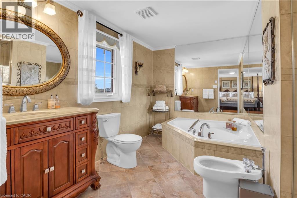 228 Michener Crescent, Kitchener, Ontario  N2A 3V7 - Photo 28 - 40815948