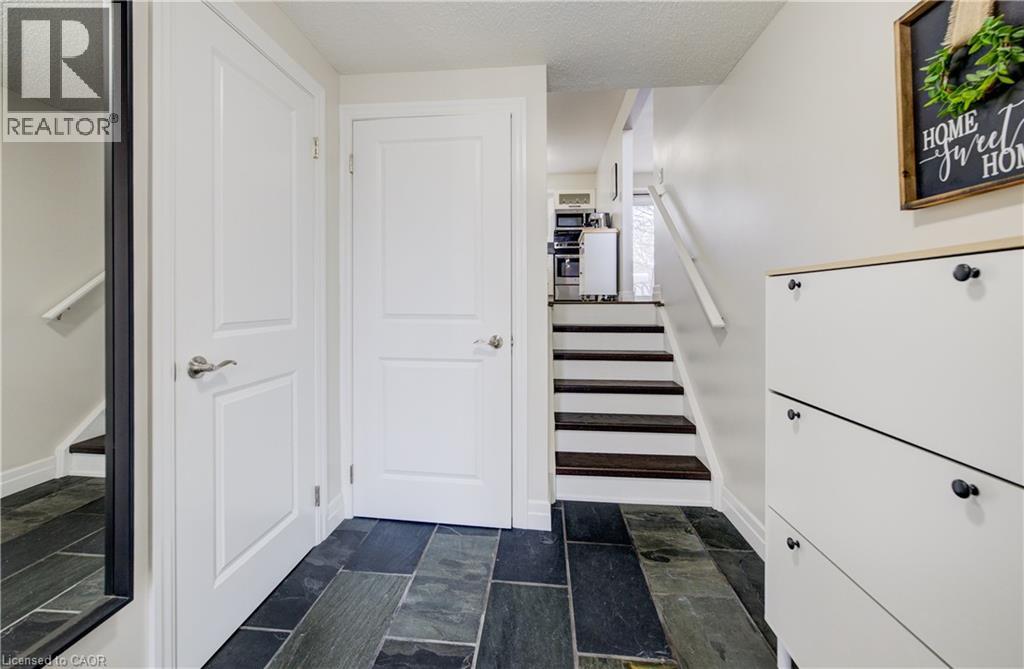 279 N Bluevale Street N Unit# 64, Waterloo, Ontario  N2J 4L8 - Photo 5 - 40815851