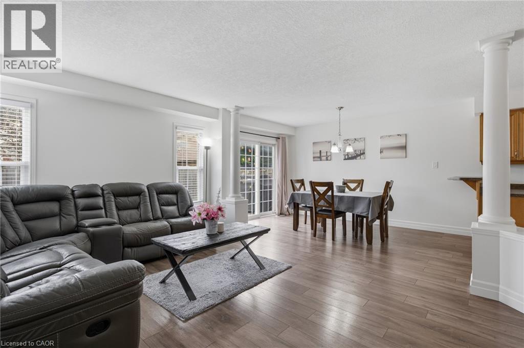 256 Sienna Crescent, Kitchener, Ontario  N2R 1T5 - Photo 14 - 40815511