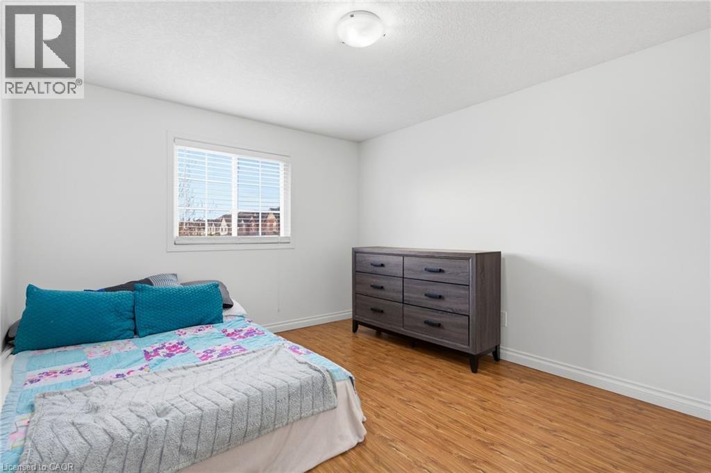 256 Sienna Crescent, Kitchener, Ontario  N2R 1T5 - Photo 22 - 40815511