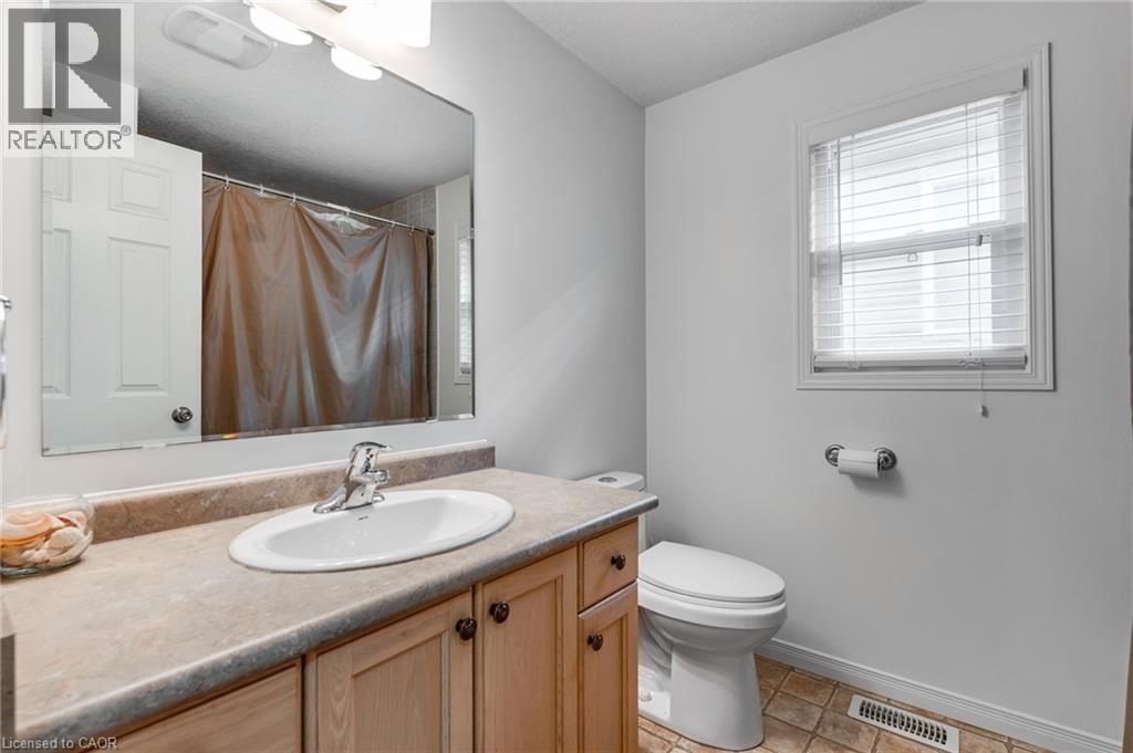 256 Sienna Crescent, Kitchener, Ontario  N2R 1T5 - Photo 23 - 40815511