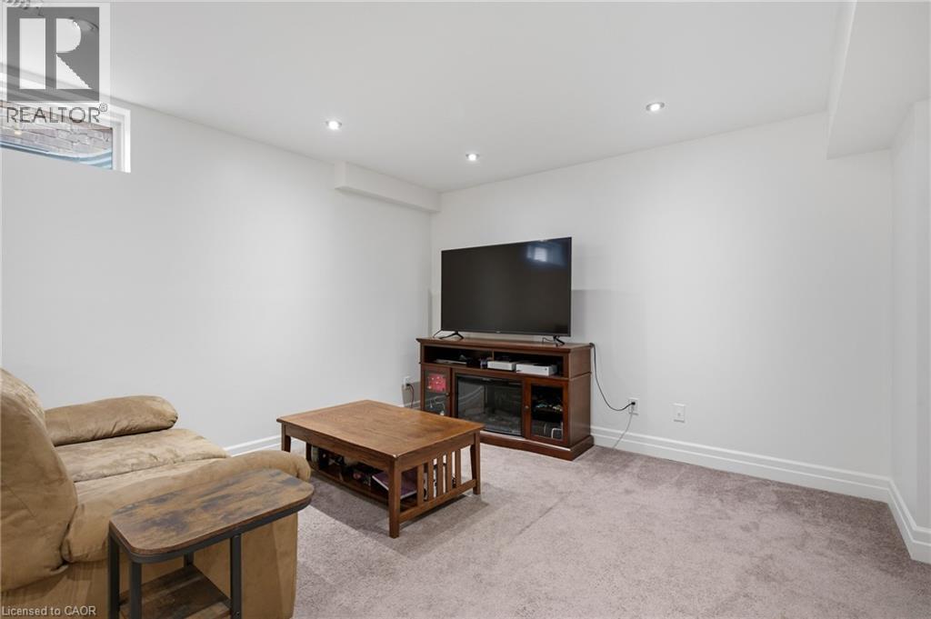 256 Sienna Crescent, Kitchener, Ontario  N2R 1T5 - Photo 25 - 40815511