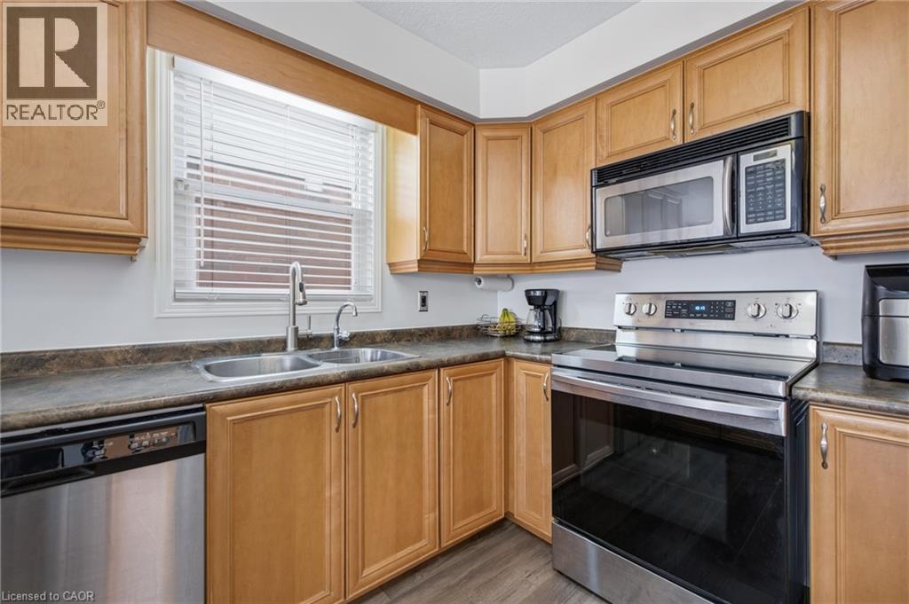 256 Sienna Crescent, Kitchener, Ontario  N2R 1T5 - Photo 9 - 40815511