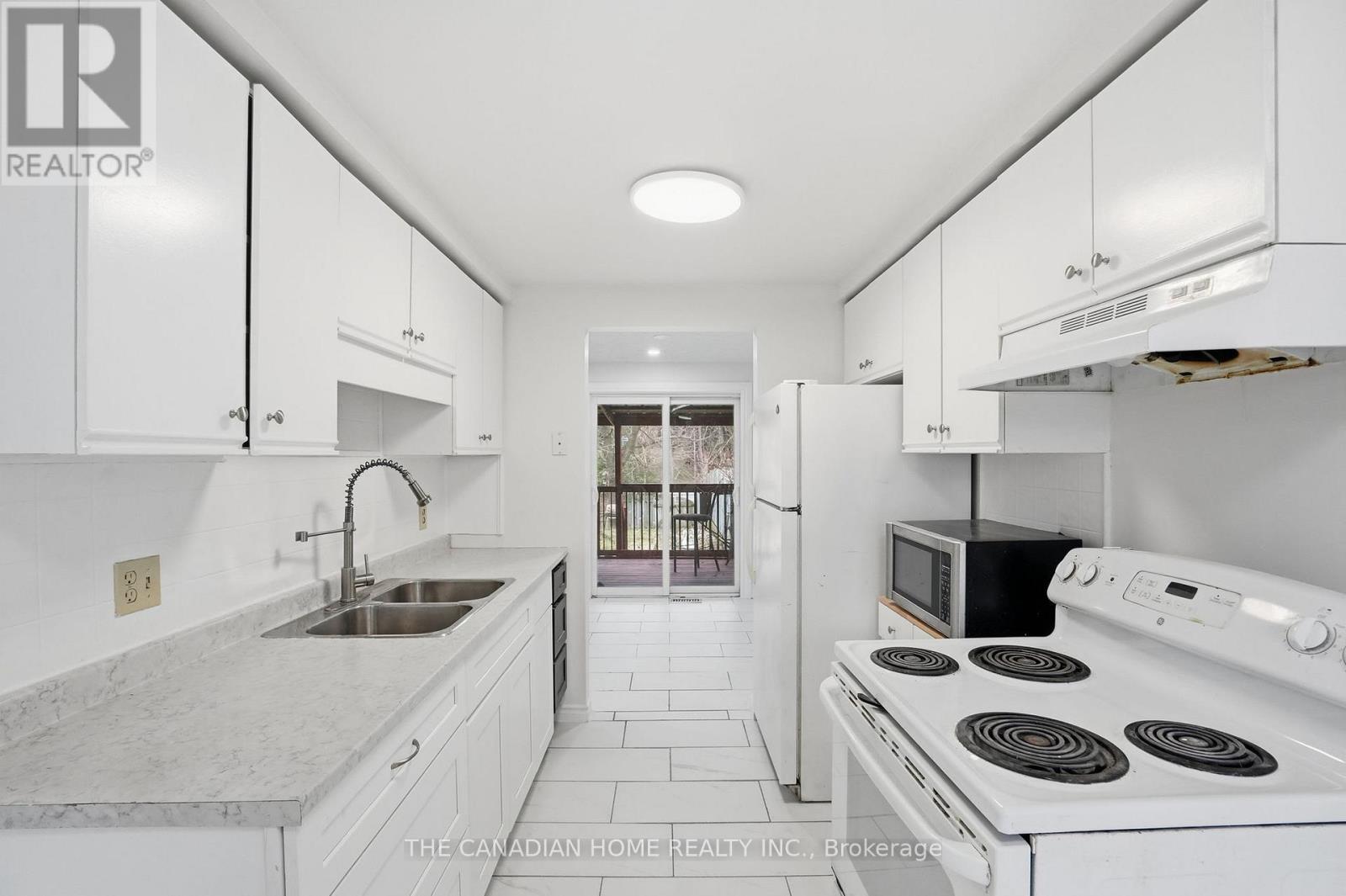 61 Freeman Crescent, Norfolk, Ontario  N3Y 5K1 - Photo 6 - X12938988