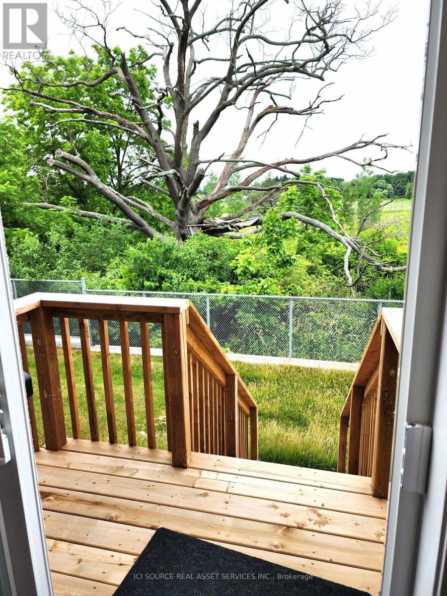 79 Lloyd Davies Way, Hamilton, Ontario  L0R 1C0 - Photo 4 - X12939024