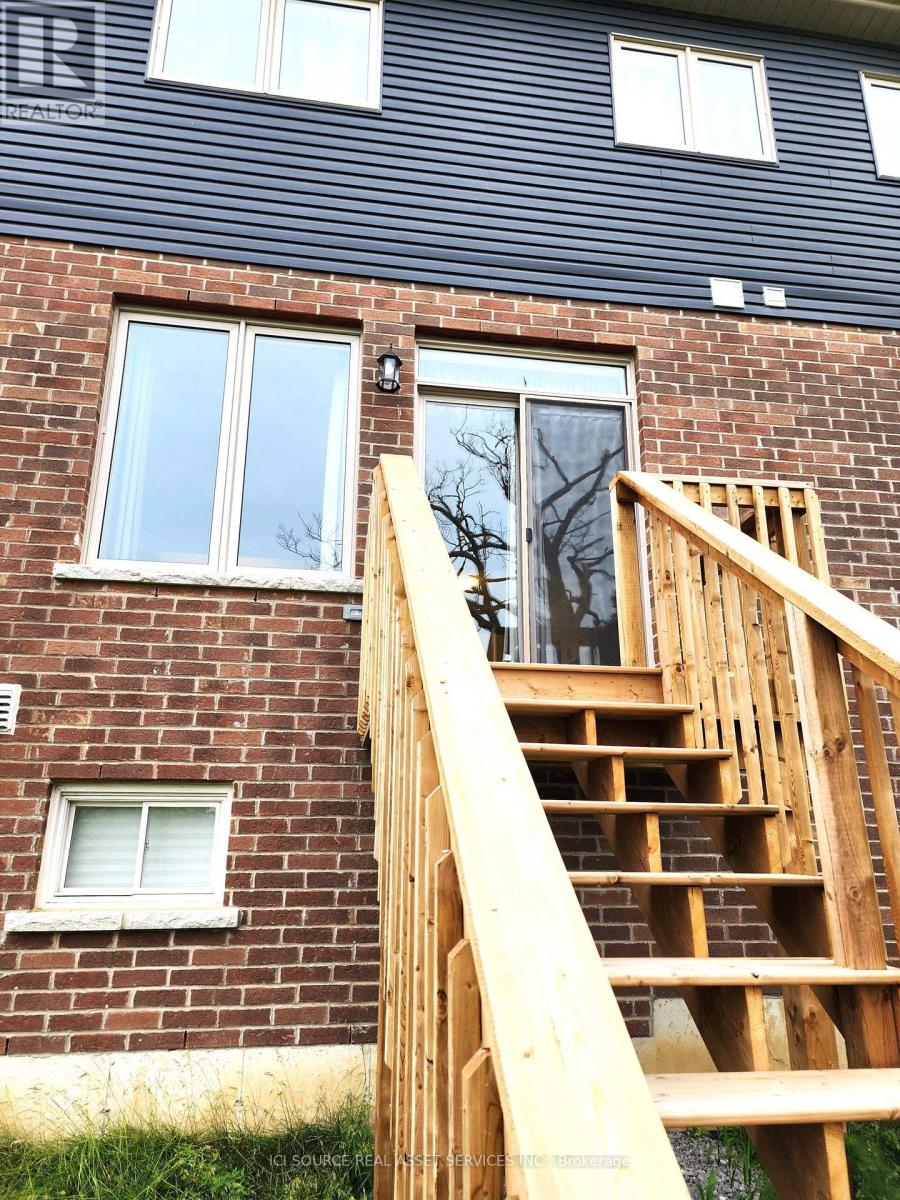 79 Lloyd Davies Way, Hamilton, Ontario  L0R 1C0 - Photo 5 - X12939024