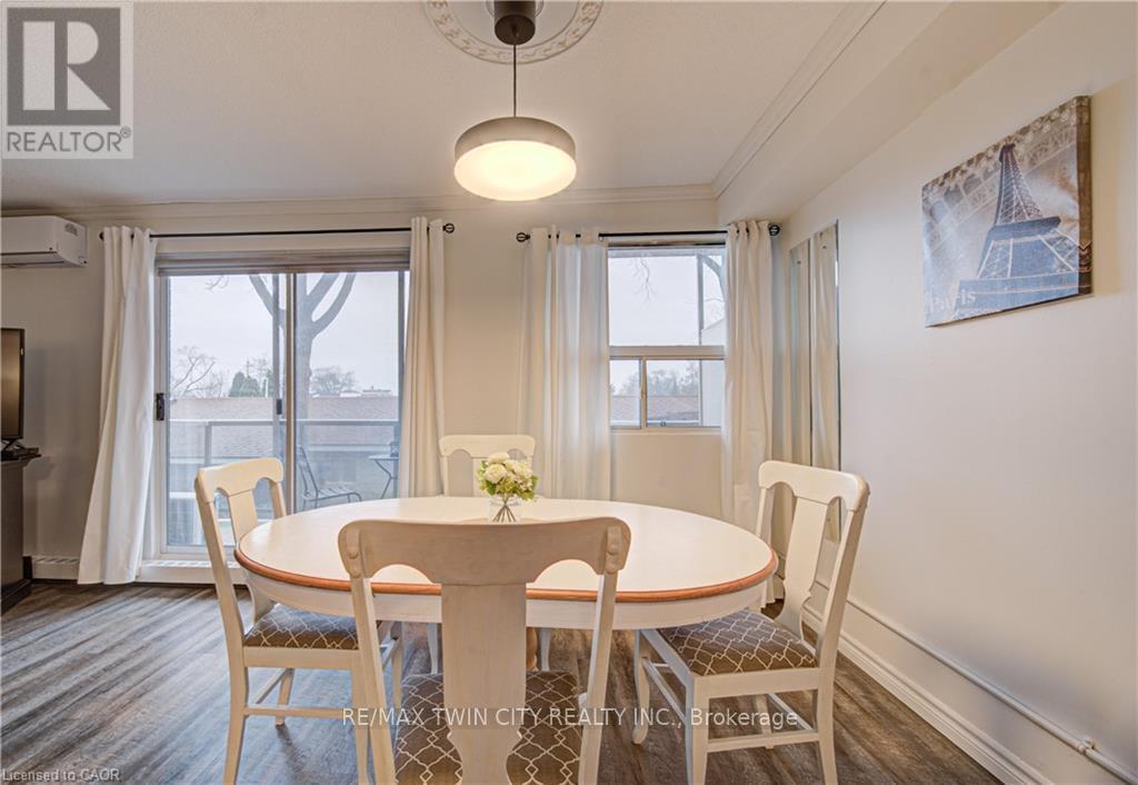 202 - 793 Colborne Street, Brantford, Ontario  N3S 7J3 - Photo 6 - X12939138