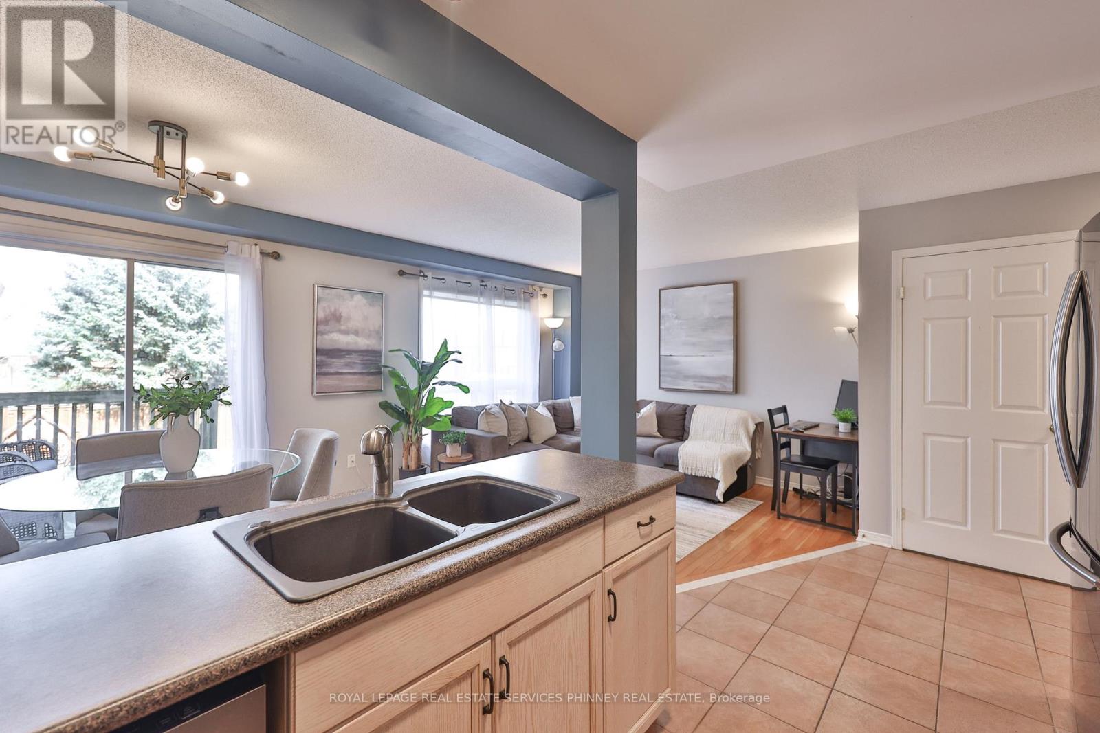 5117 St. George's Drive, Lincoln, Ontario  L0R 1B7 - Photo 12 - X12939216