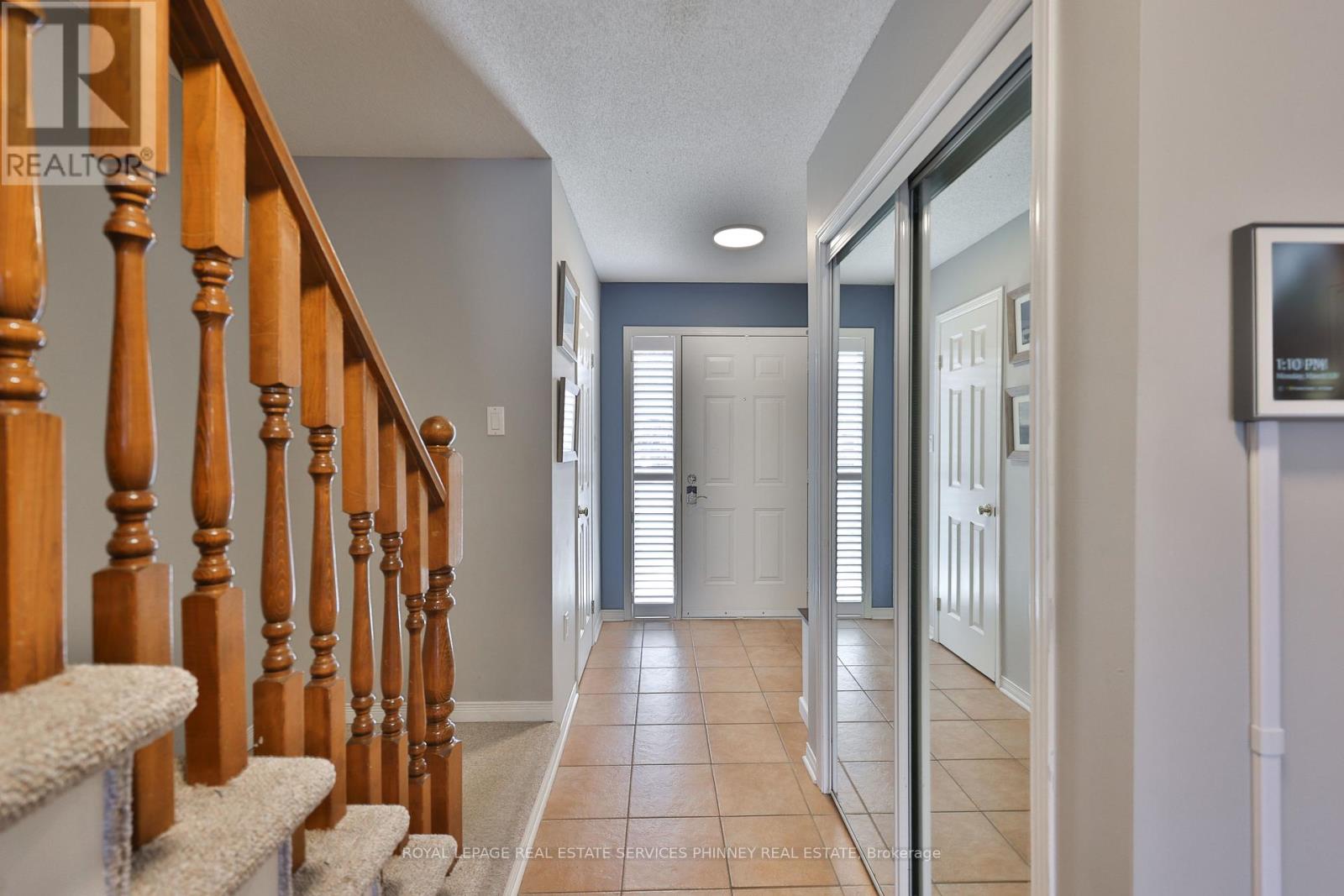 5117 St. George's Drive, Lincoln, Ontario  L0R 1B7 - Photo 5 - X12939216