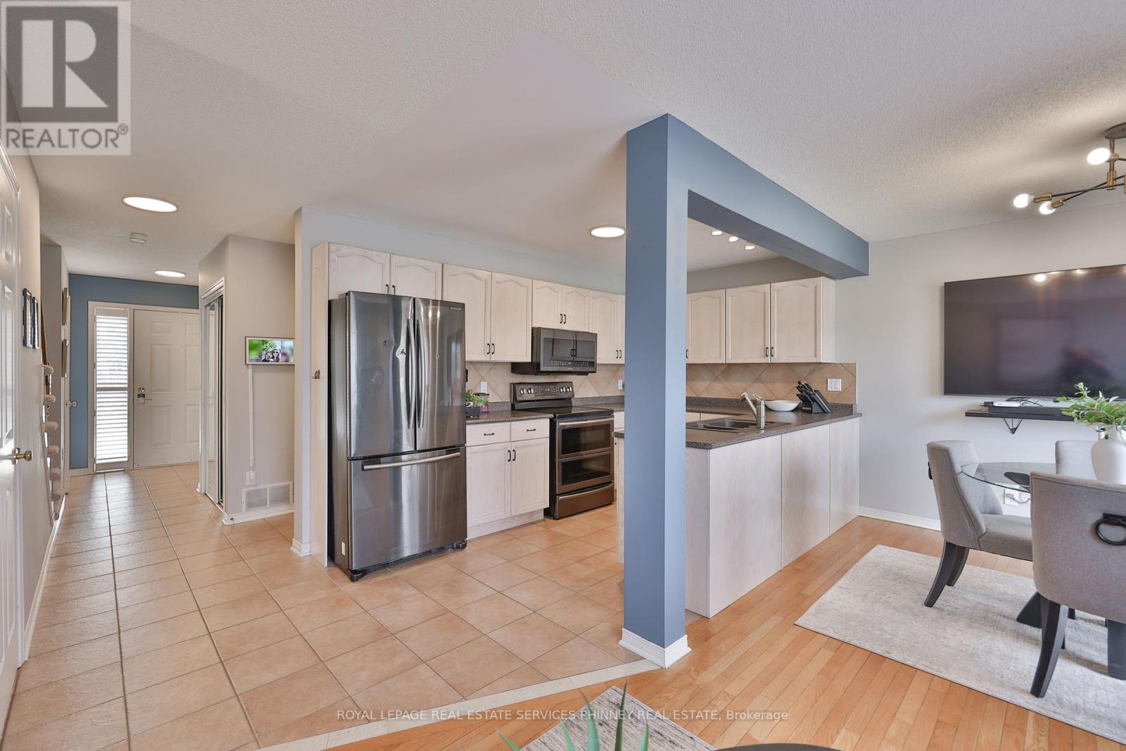 5117 St. George's Drive, Lincoln, Ontario  L0R 1B7 - Photo 9 - X12939216