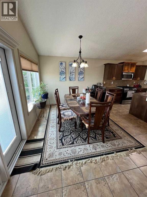 226 Gateway Manor  S, Lethbridge, Alberta  T1K 5S1 - Photo 14 - A2283264