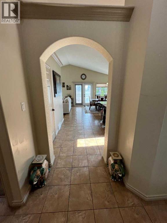 226 Gateway Manor  S, Lethbridge, Alberta  T1K 5S1 - Photo 8 - A2283264