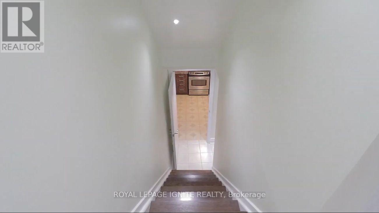 11 Carisbrooke Square, Toronto, Ontario  M1B 4M2 - Photo 18 - E12919924