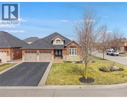 27 CARVER Drive, Binbrook, Ontario