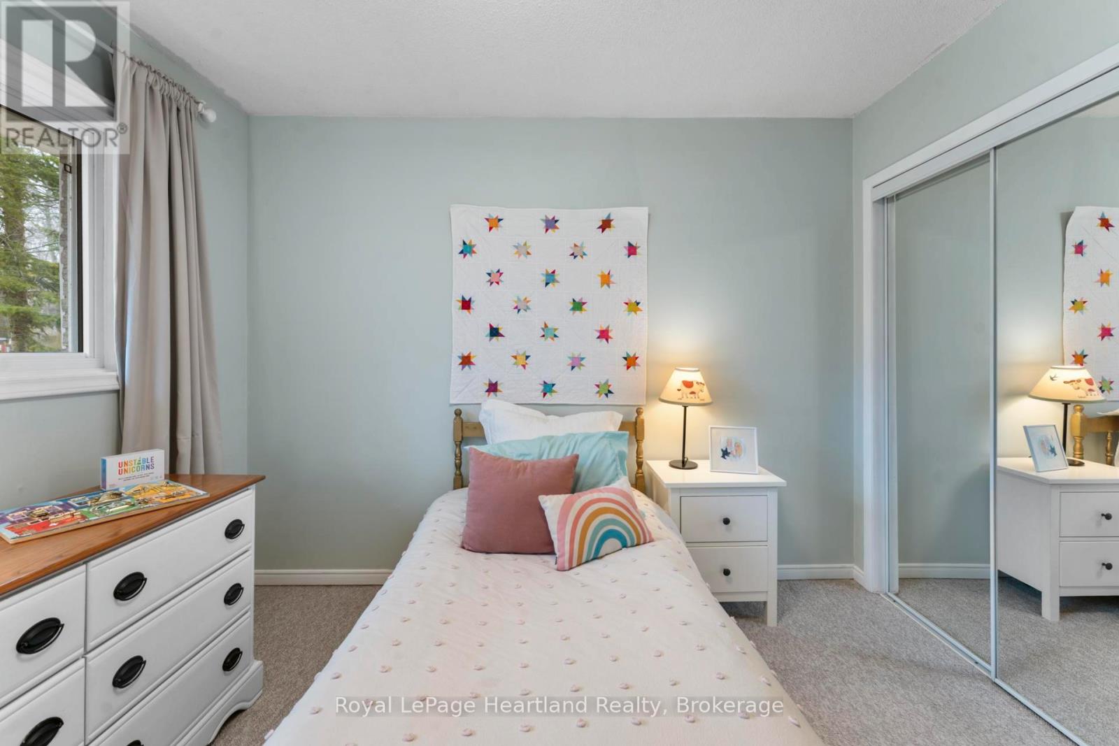 209 Cedar Close, Huron-Kinloss, Ontario  N2Z 2X3 - Photo 27 - X12939390