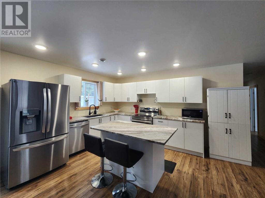 8043 Hwy 535 N, Markstay-Warren, Ontario  P0M 1X0 - Photo 4 - 2126638