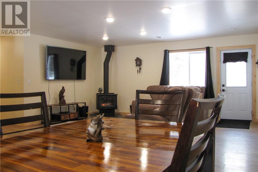 8043 Hwy 535 N, Markstay-Warren, Ontario  P0M 1X0 - Photo 8 - 2126638