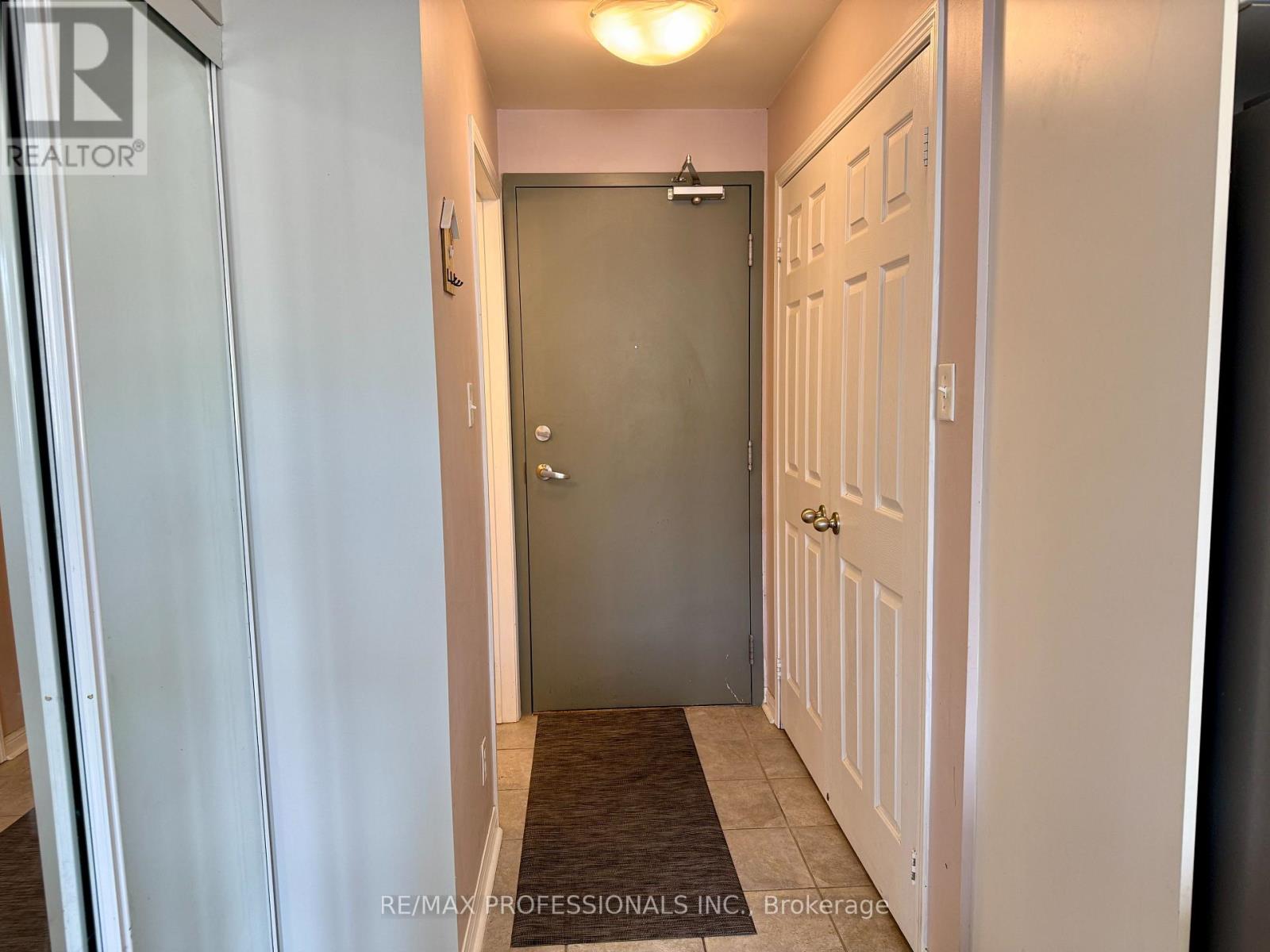 313 - 3075 Thomas Street, Mississauga, Ontario  L5M 0M4 - Photo 17 - W12938350