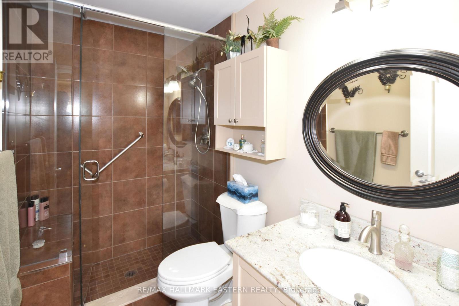 Ph10 - 869 Clonsilla Avenue, Peterborough, Ontario  K9J 0B7 - Photo 13 - X12939286