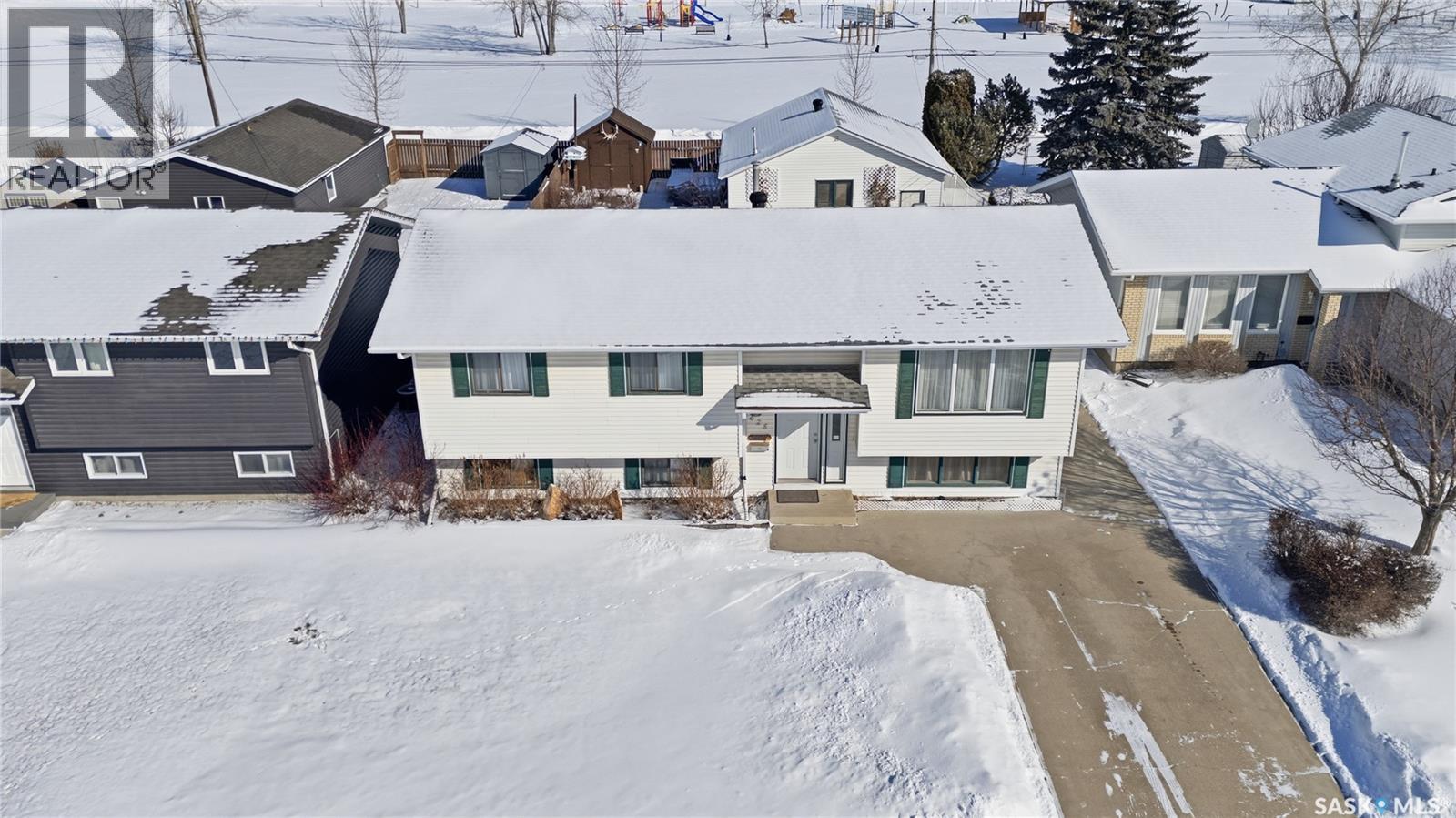 425 5th Street S, Martensville, Saskatchewan  S0K 2T0 - Photo 47 - SK031641