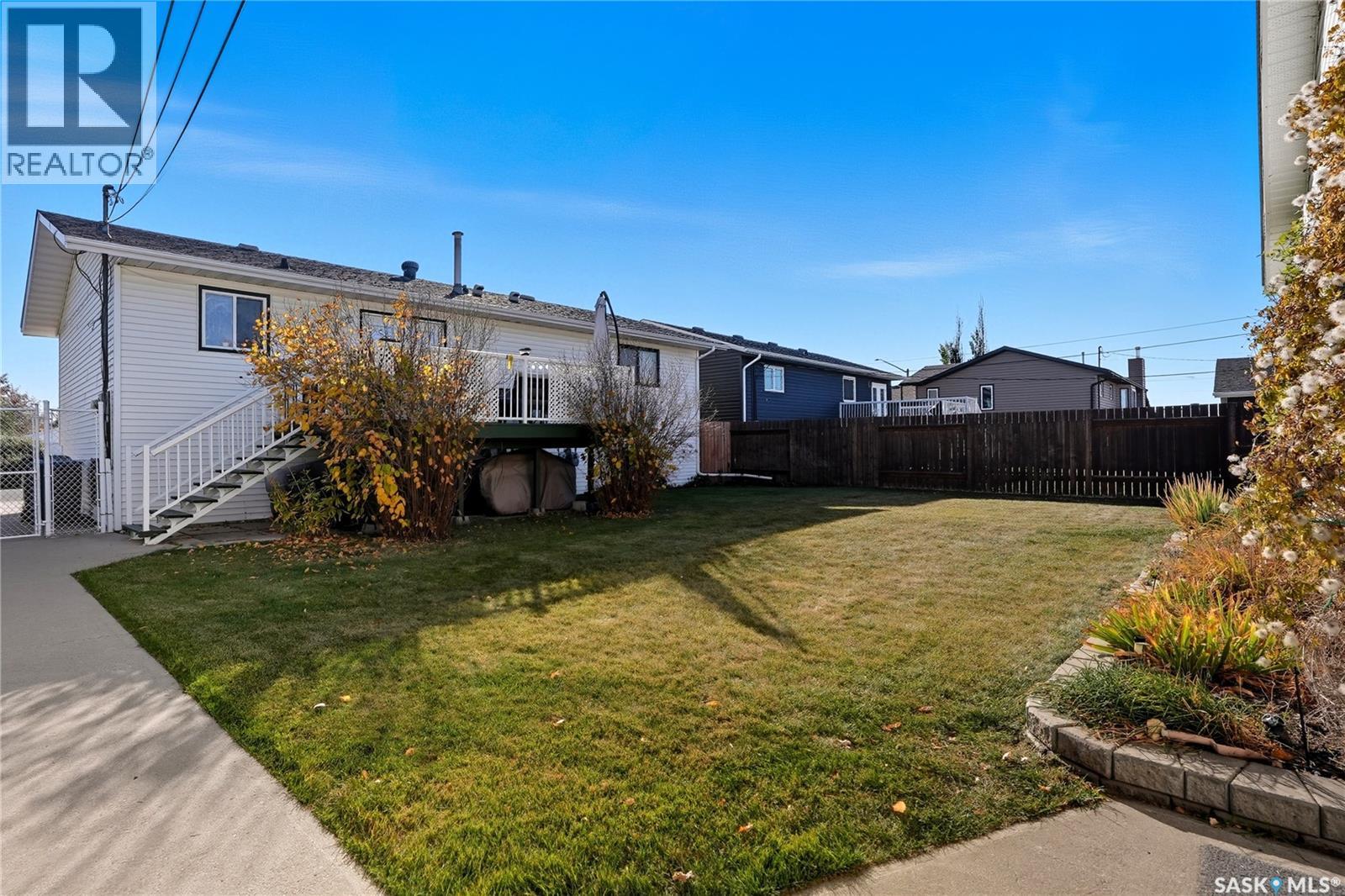 425 5th Street S, Martensville, Saskatchewan  S0K 2T0 - Photo 45 - SK031641