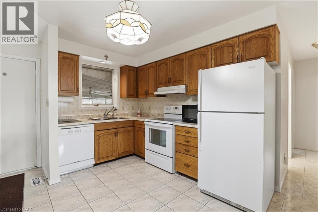 176 Wissler Road, Waterloo, Ontario  N2K 2X4 - Photo 14 - 40814373