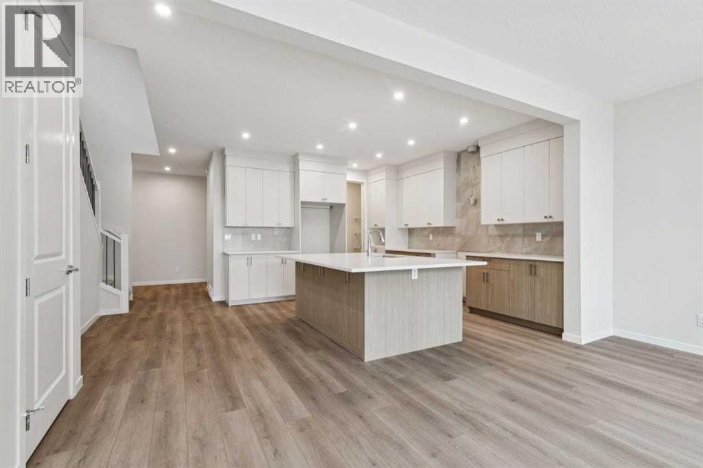 107 Annette Rise NW, Calgary, Alberta  T3R 2K8 - Photo 8 - A2283841