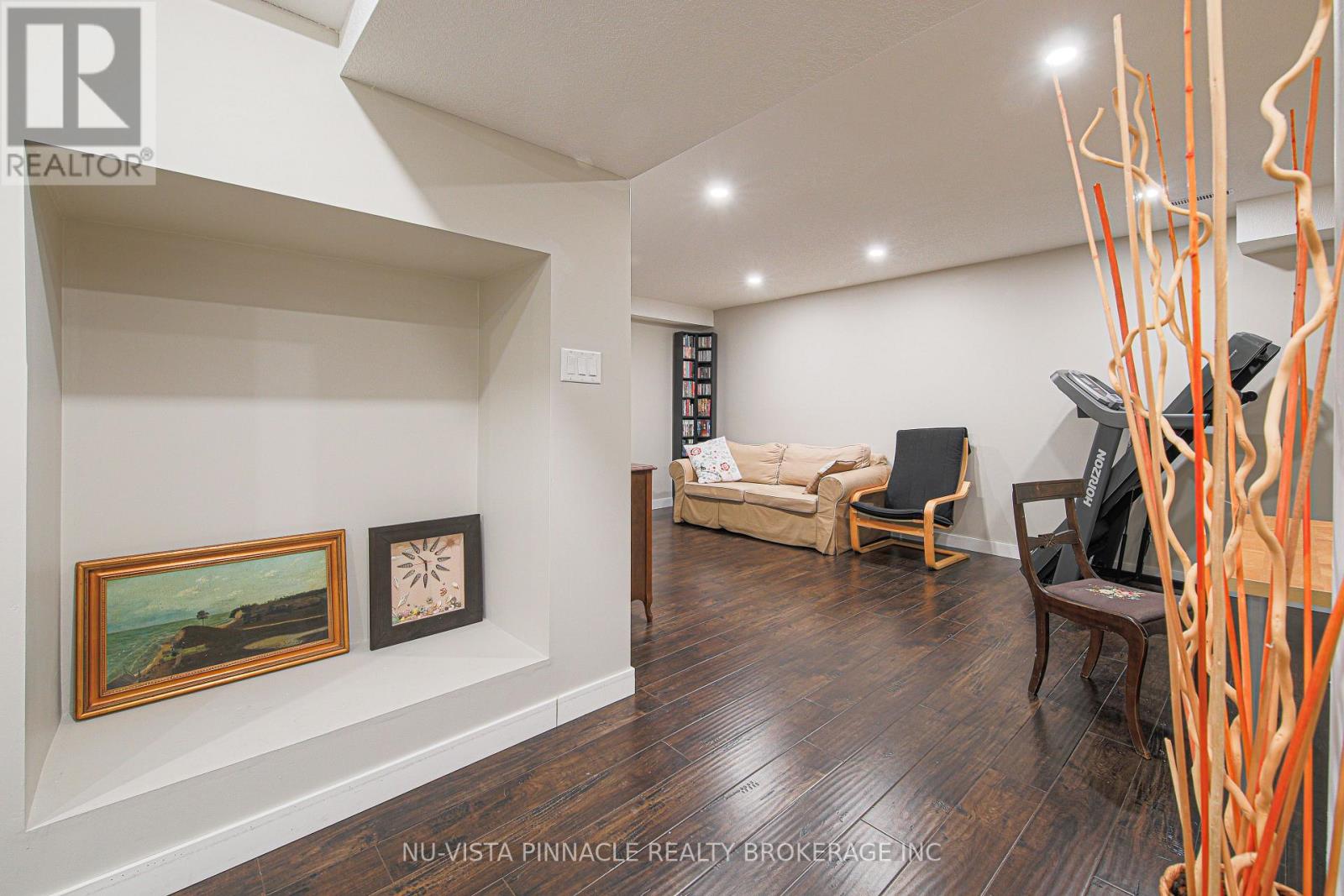 Photo 35 of 37 for 1908 Coronation Drive